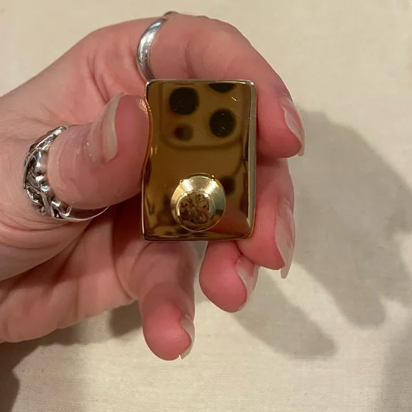 Gucci x Adidas Limited Edition Enamel Pin - Picture 9 of 10